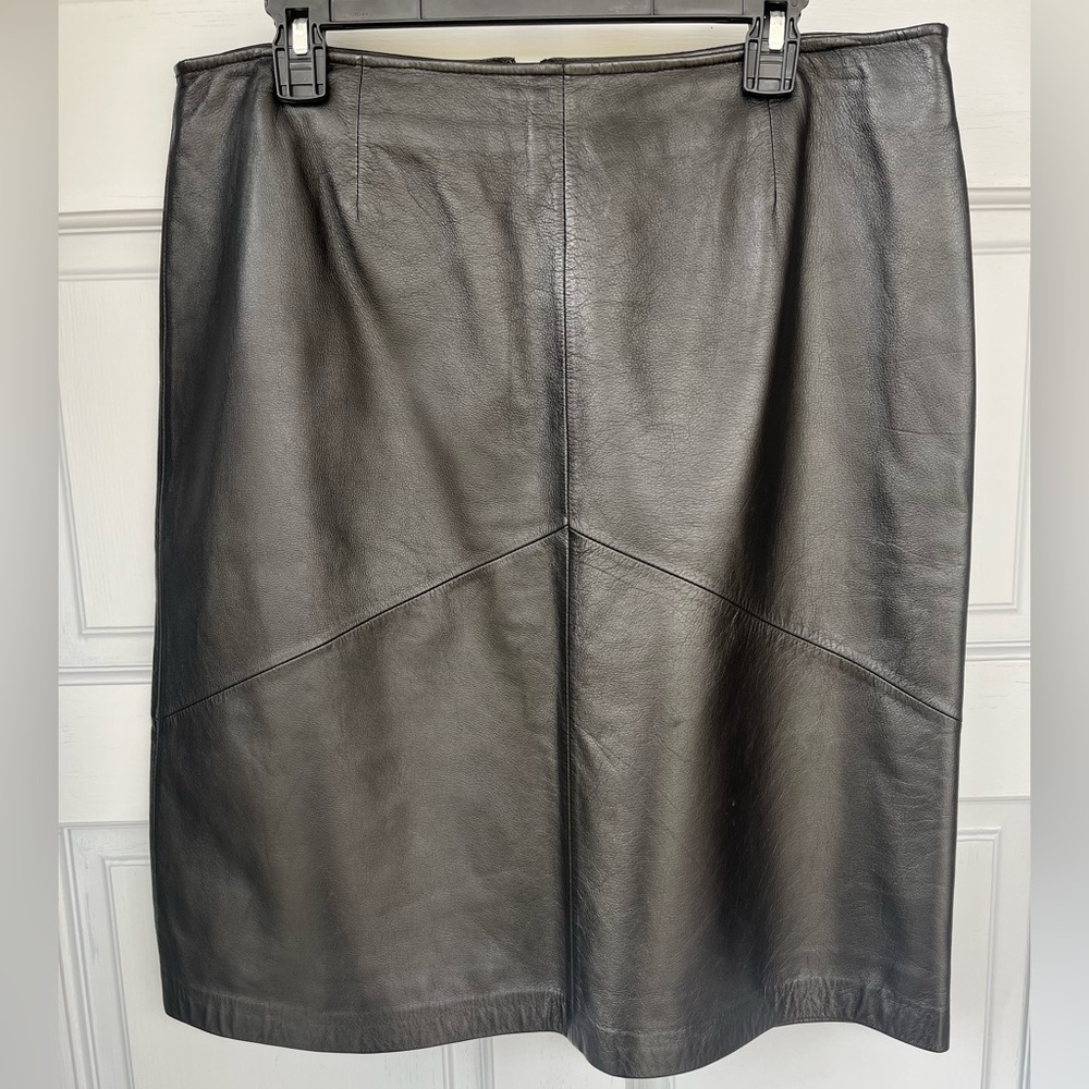 Apostrophe Leather 100% Genuine Leather MIDI Skirt, Black Elegant, Women’s Sz 16